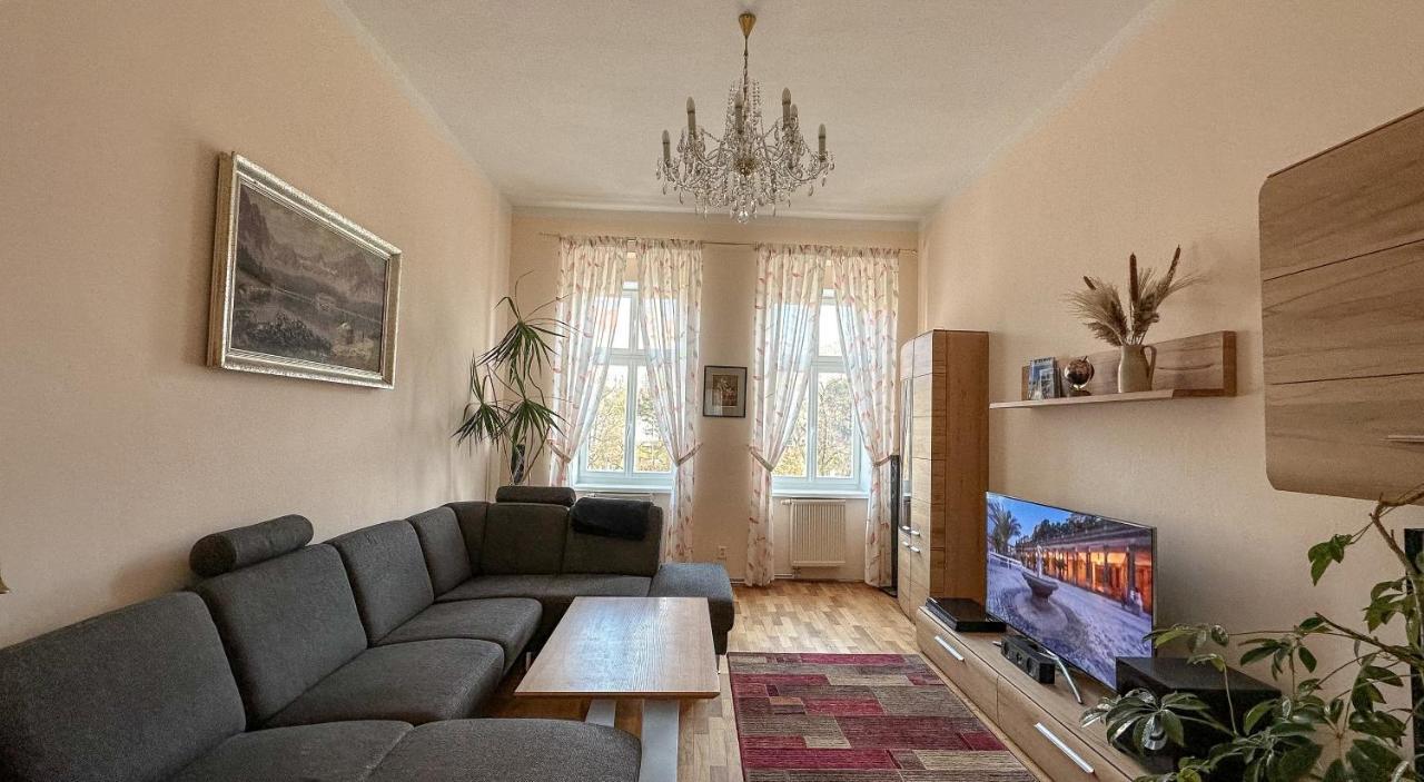 Apartment Bohemia 卡罗维发利 外观 照片